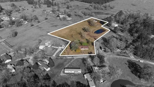 $299,000 | 956 Attaberry Road, Lufkin, TX 75901