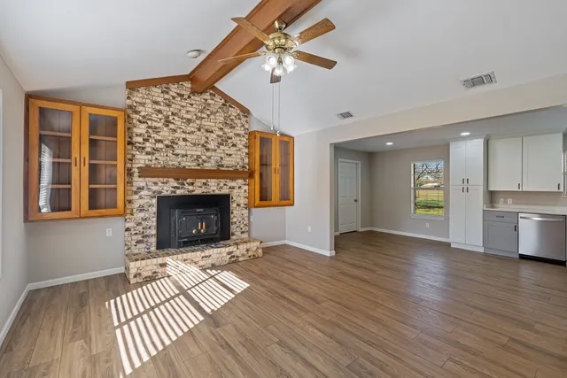 $299,000 | 956 Attaberry Road, Lufkin, TX 75901