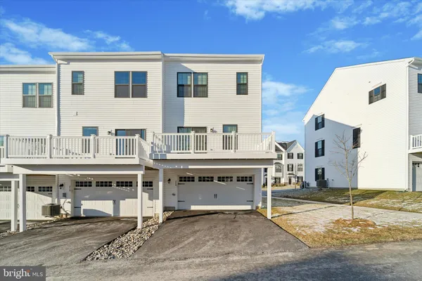 $3,300 | 208 River Birch Way, Exton, PA 19341