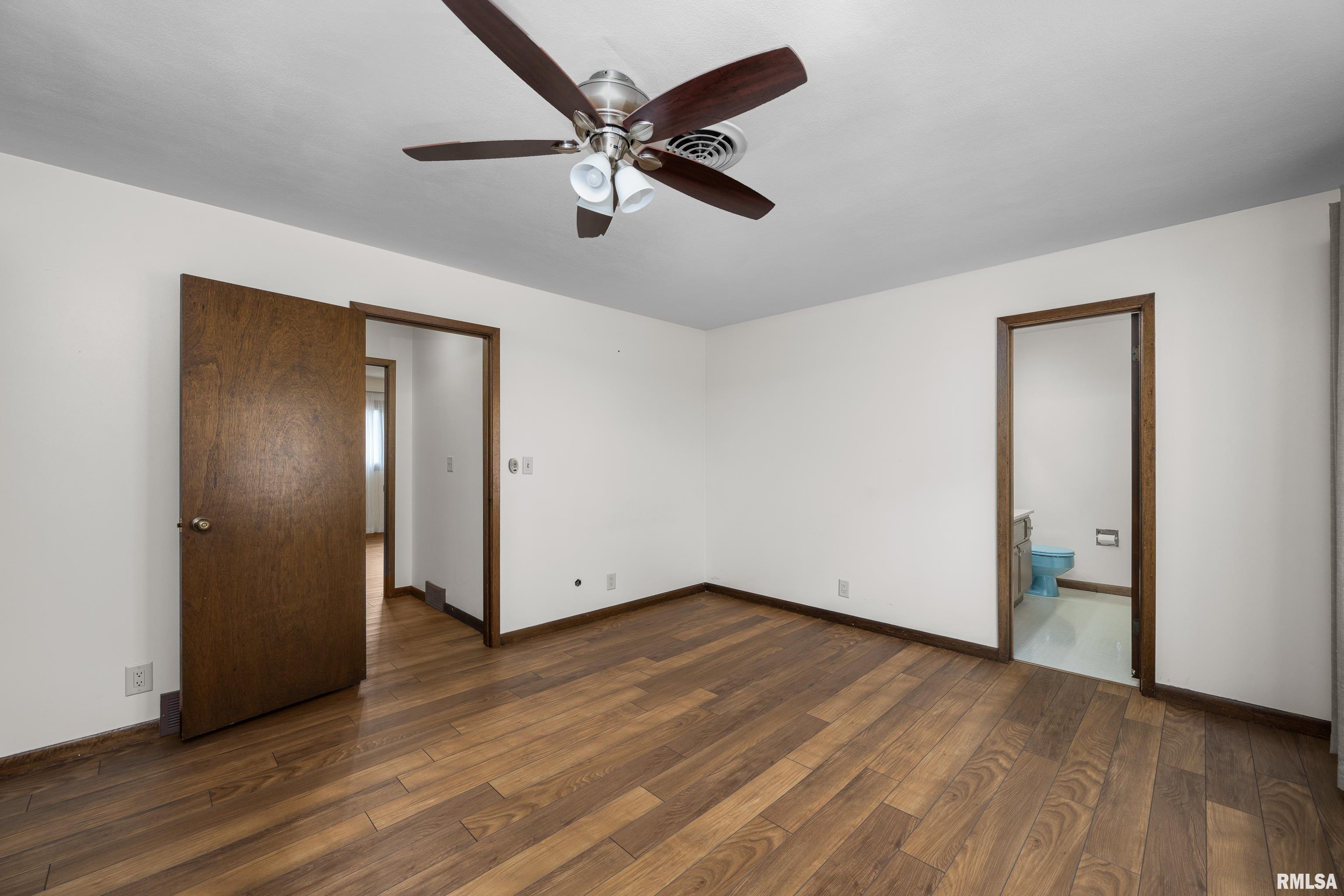 3542 56th St Place Moline, IL 61265 - Photo 20 of 26