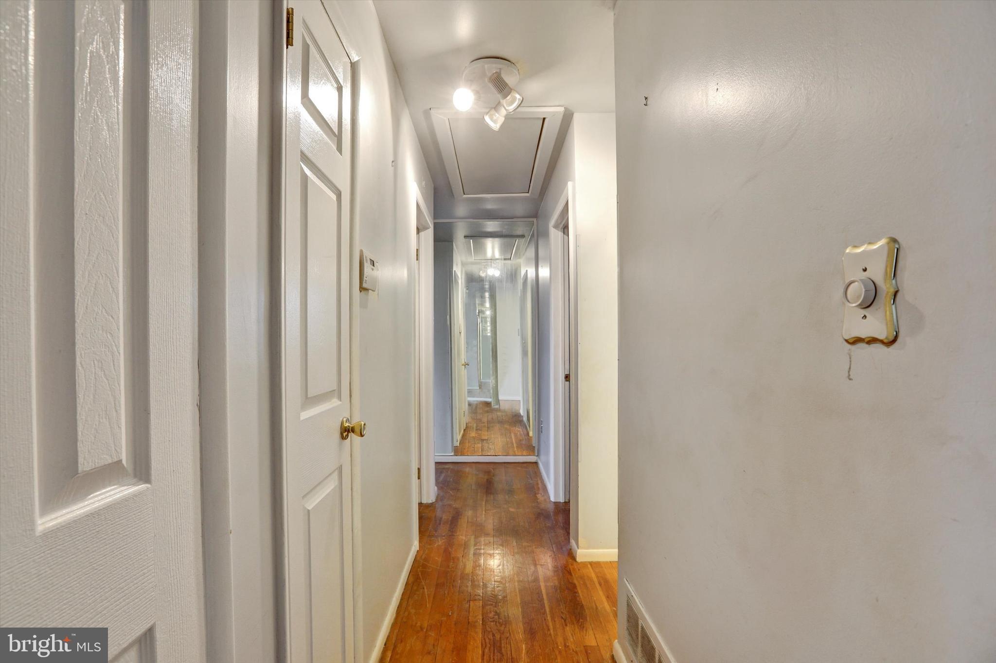 7103 Reno Road Baltimore, MD 21244 - Photo 16 of 46