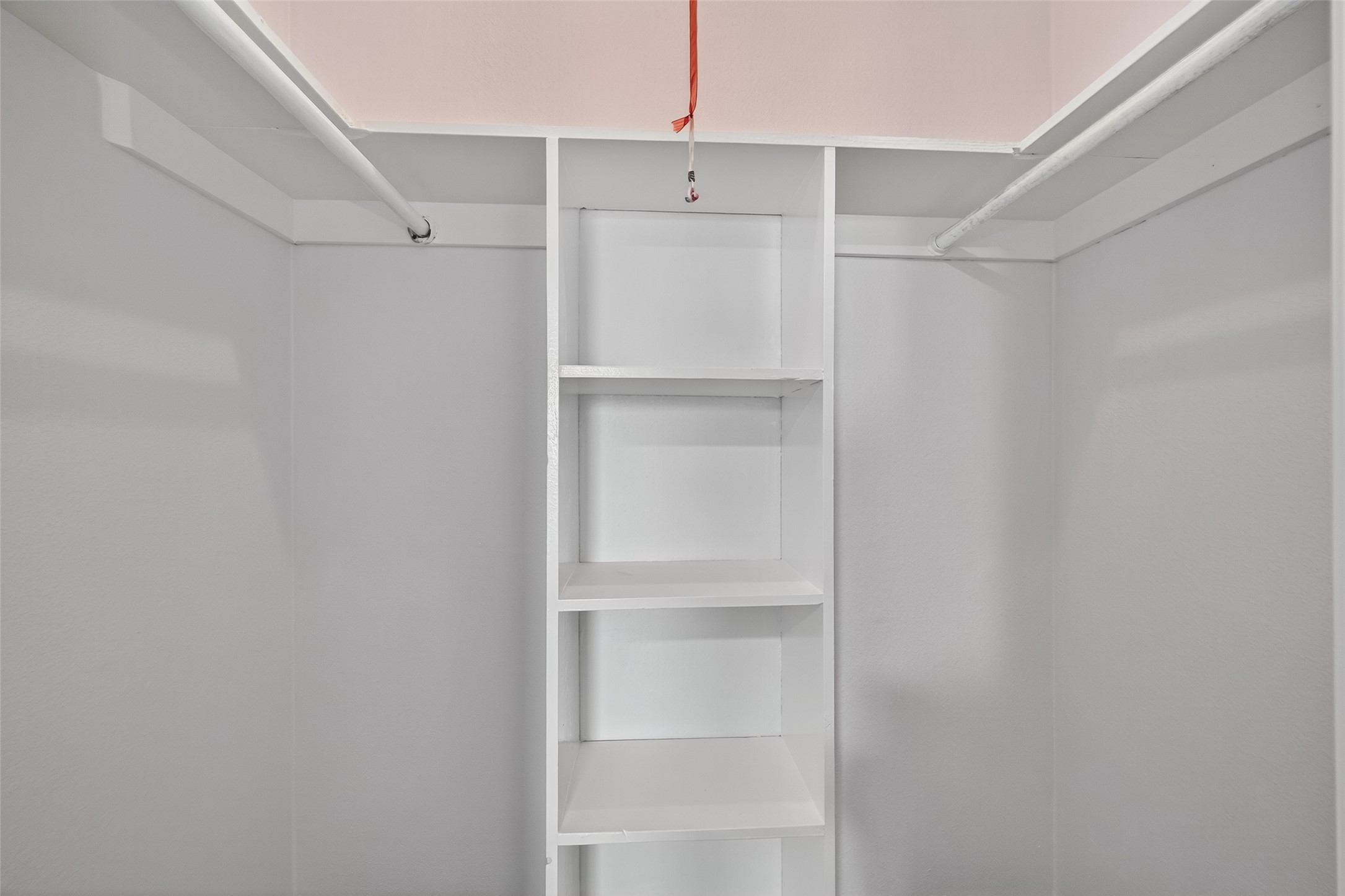 6201 Ranchester Drive, Unit 29 Houston, TX 77036 - Photo 21 of 33 a view of walk in closet with empty racks