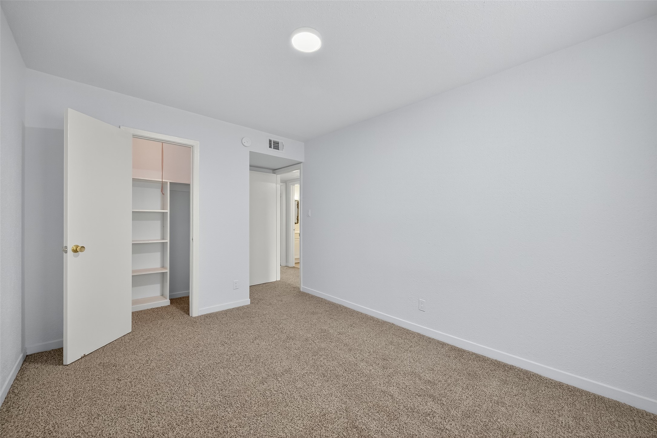 6201 Ranchester Drive, Unit 29 Houston, TX 77036 - Photo 23 of 33 a view of an empty room and closet area
