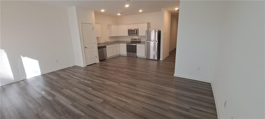 3184 Delancy Street Decatur, GA 30035 - Photo 3 of 10