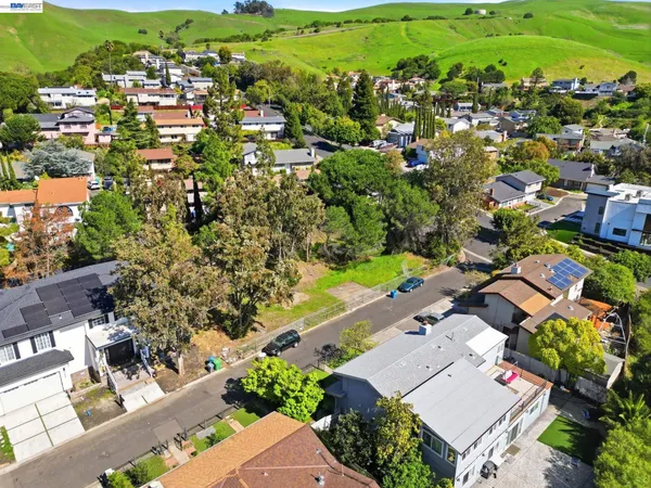 $549,000 | 394 Appian Way, Union City, CA 94587