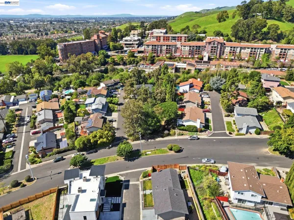 $549,000 | 394 Appian Way, Union City, CA 94587