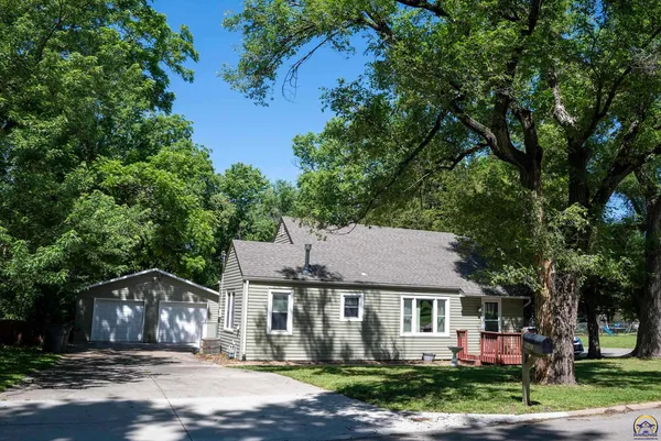 $146,000 | 941 Lincoln Street, Emporia, KS 66801