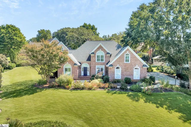 $845,000 | 1 Gilder Trace, Simpsonville, SC 29681
