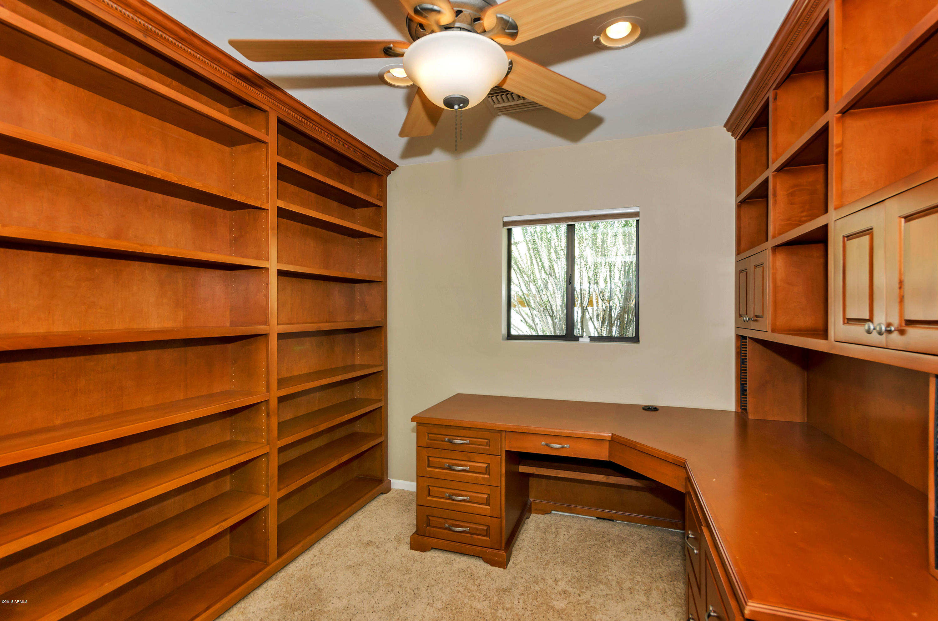 8818 North 47th Place Phoenix, AZ 85028 - Photo 17 of 40 18_office.jpg