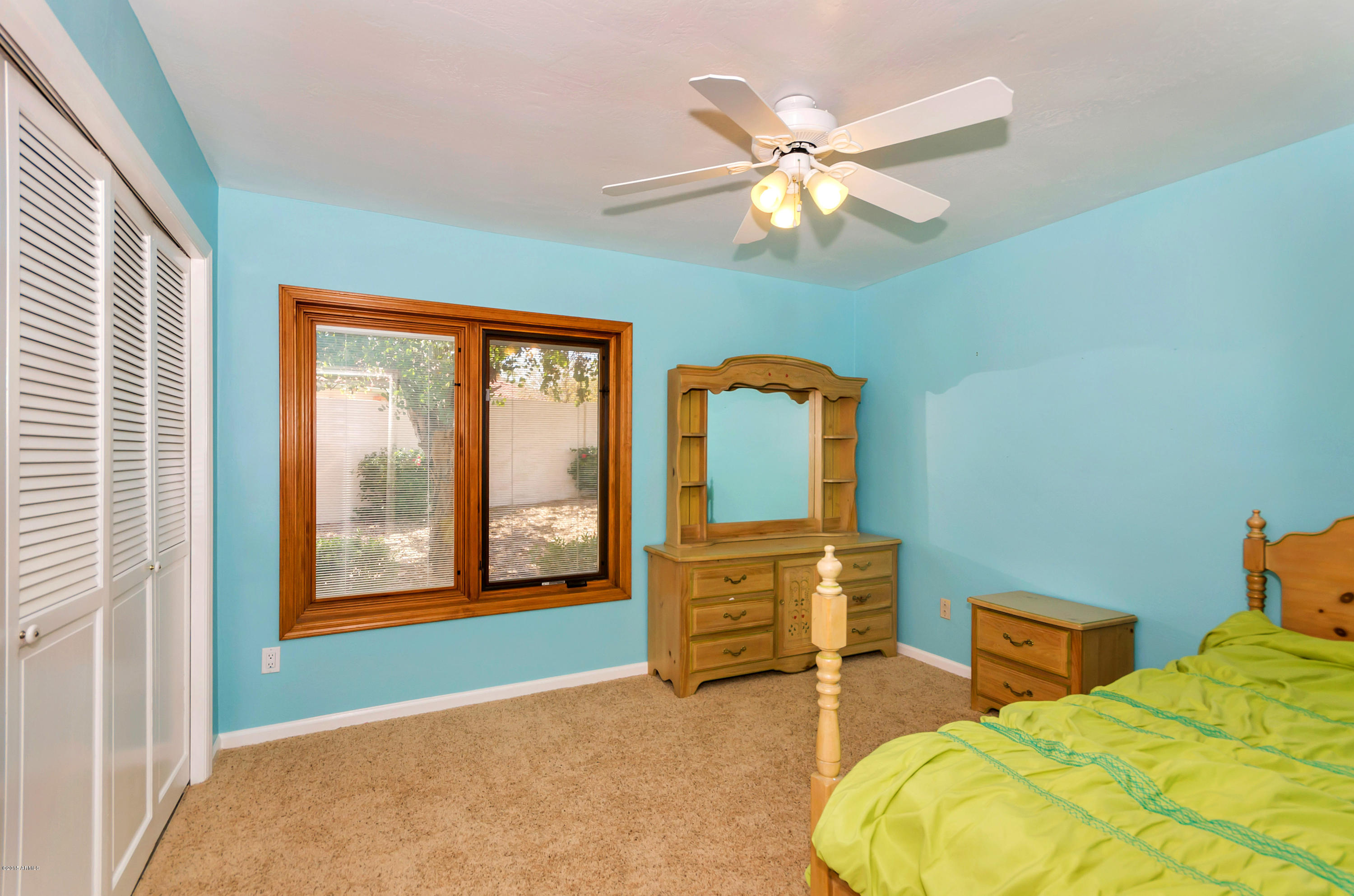 8818 North 47th Place Phoenix, AZ 85028 - Photo 29 of 40 30_bed3.jpg