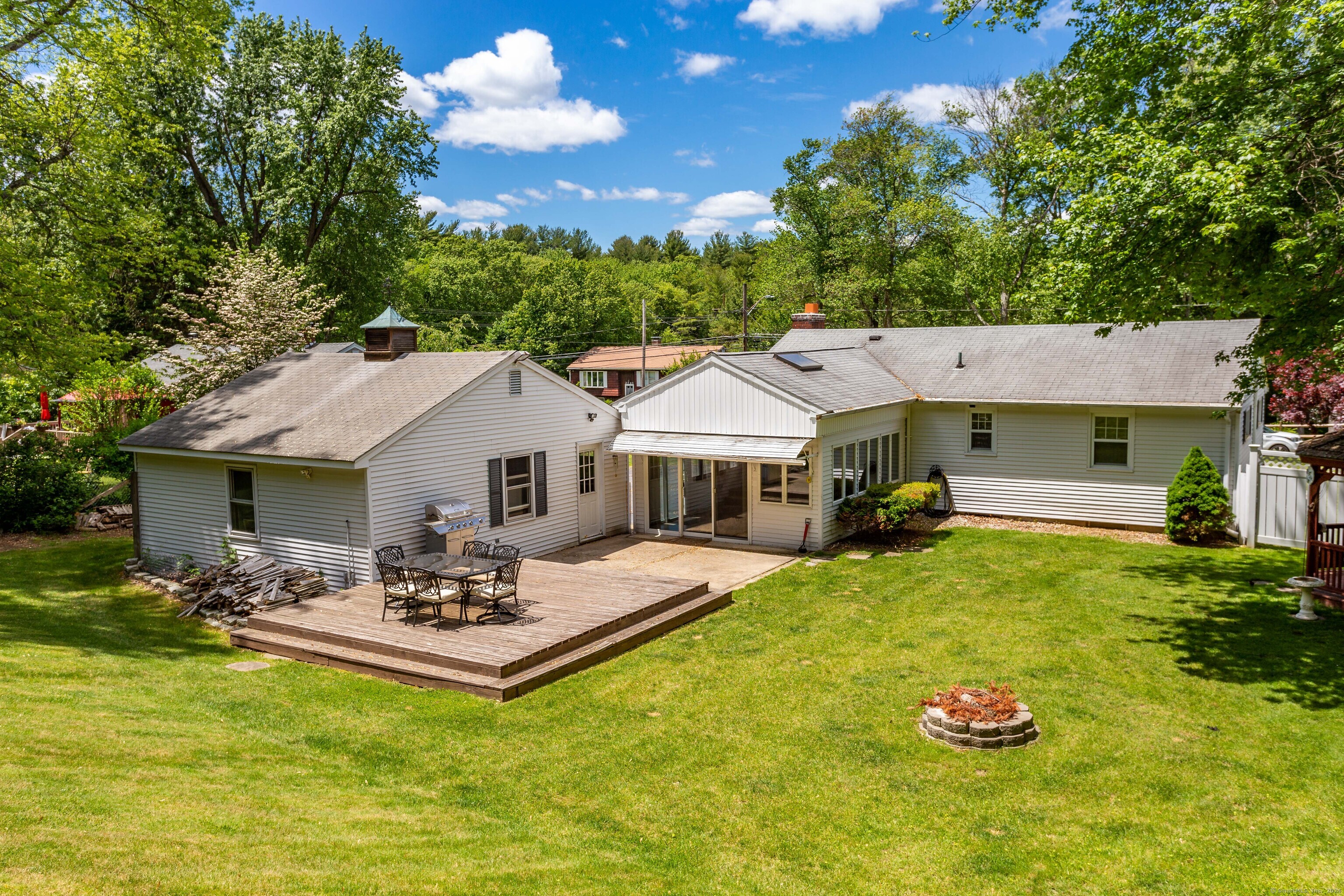 2791 Ellington Road South Windsor, CT 06074 - Photo 28 of 33