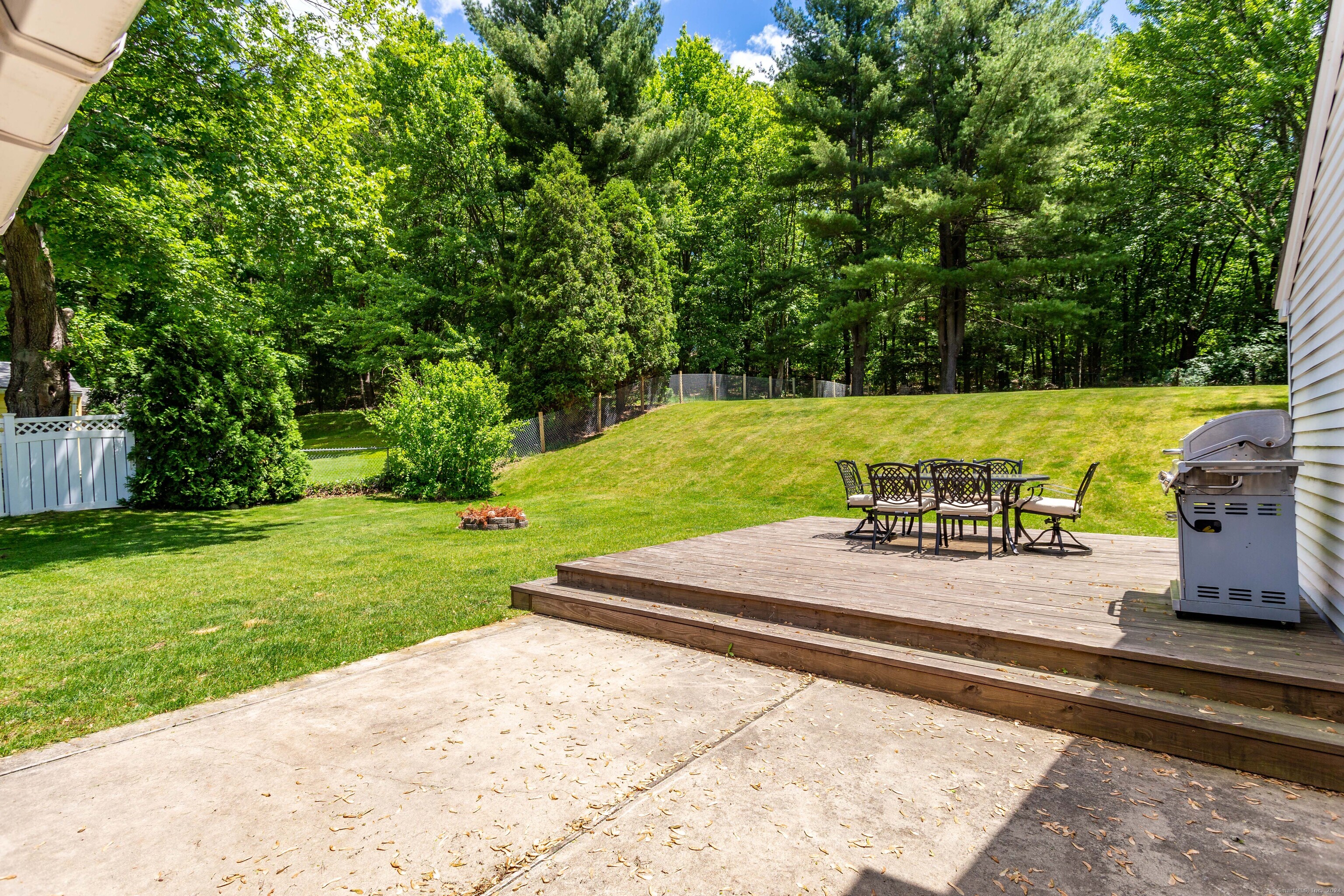 2791 Ellington Road South Windsor, CT 06074 - Photo 32 of 33