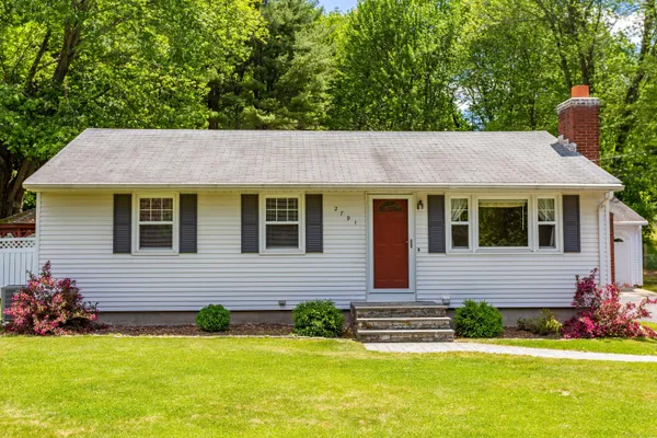 $3,000 | 2791 Ellington Road, South Windsor, CT 06074