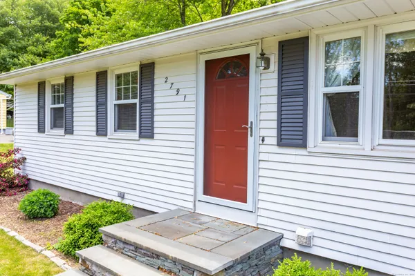 $3,000 | 2791 Ellington Road, South Windsor, CT 06074
