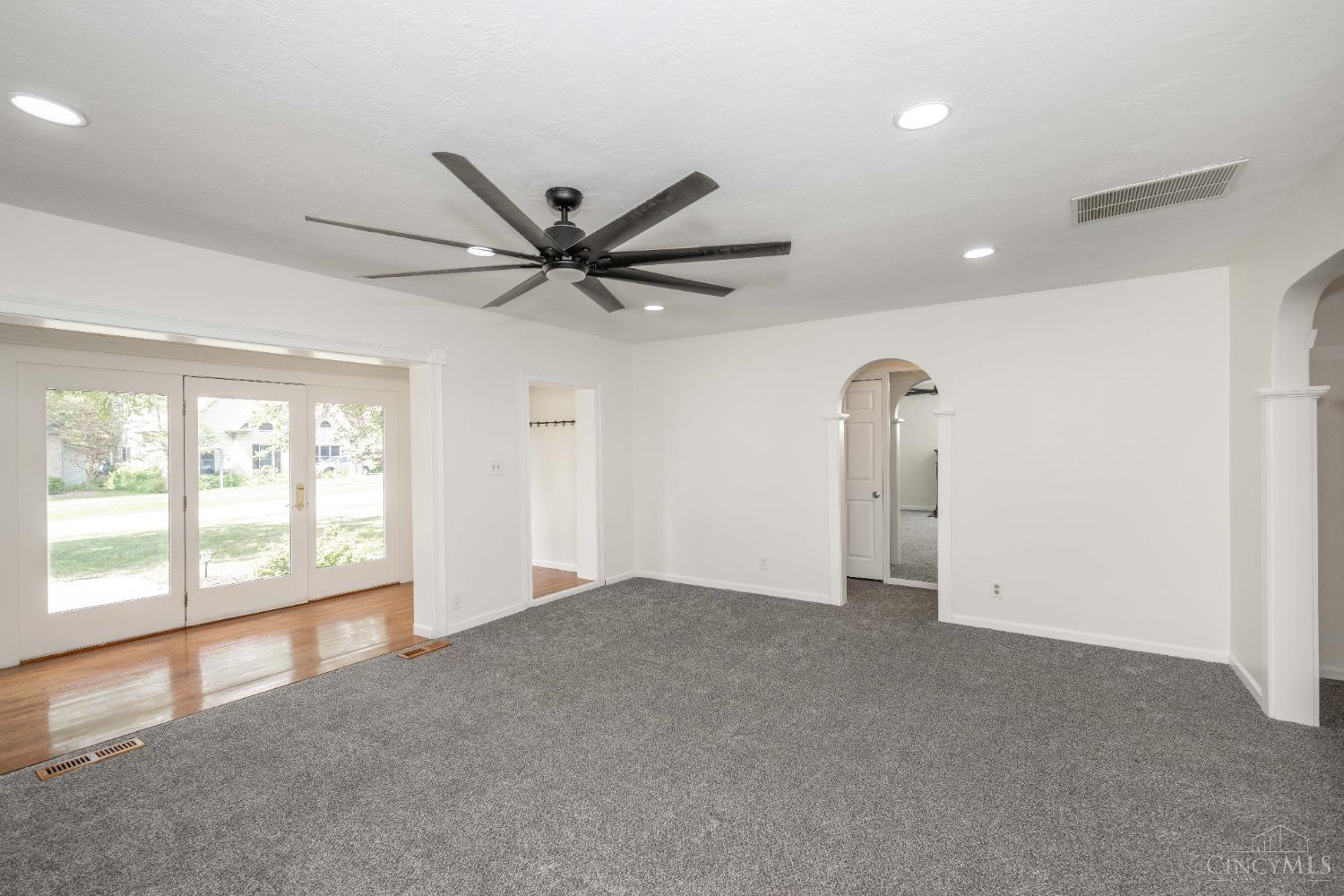 1150 Pamela Road Cincinnati, OH 45255 - Photo 29 of 63 Gallery Image 29