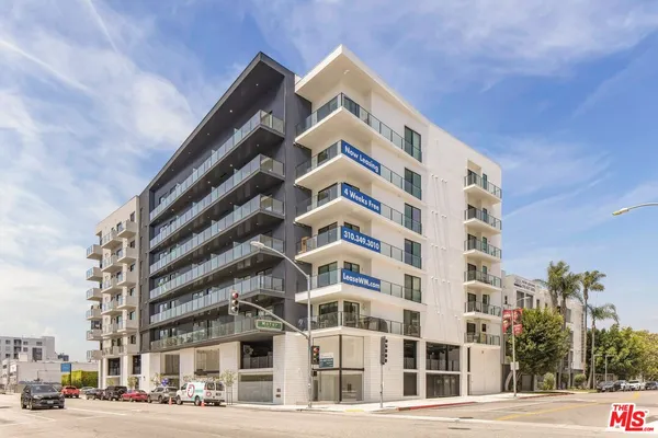 $5,900 | 10401 Washington Boulevard, Unit PH837, Culver City, CA 90232