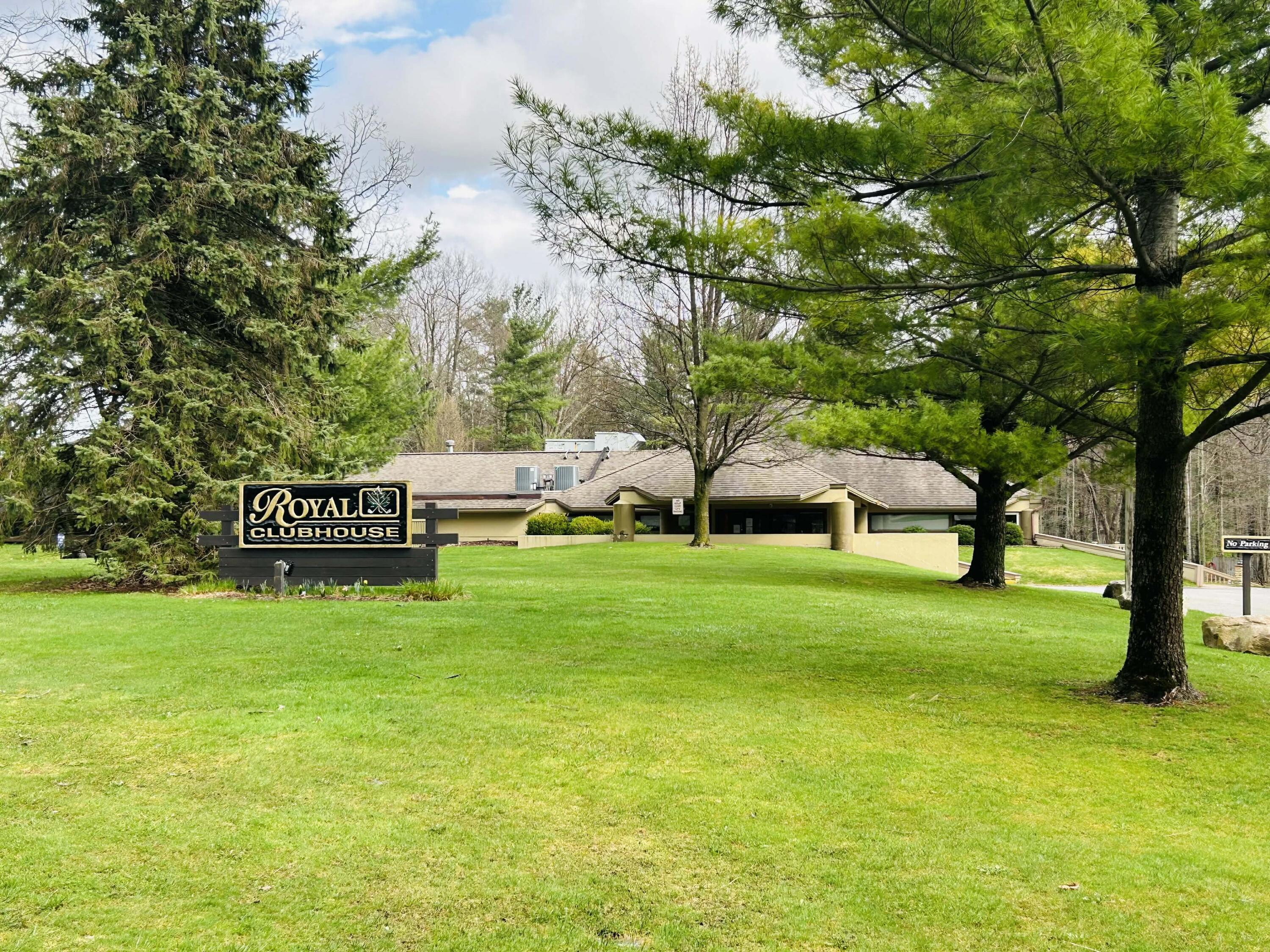 6718 Beechnut Ridge, Unit 239 Canadian Lakes, MI 49346 - Photo 9 of 18 680d8b9b-707b-437e-bc83-031481117559