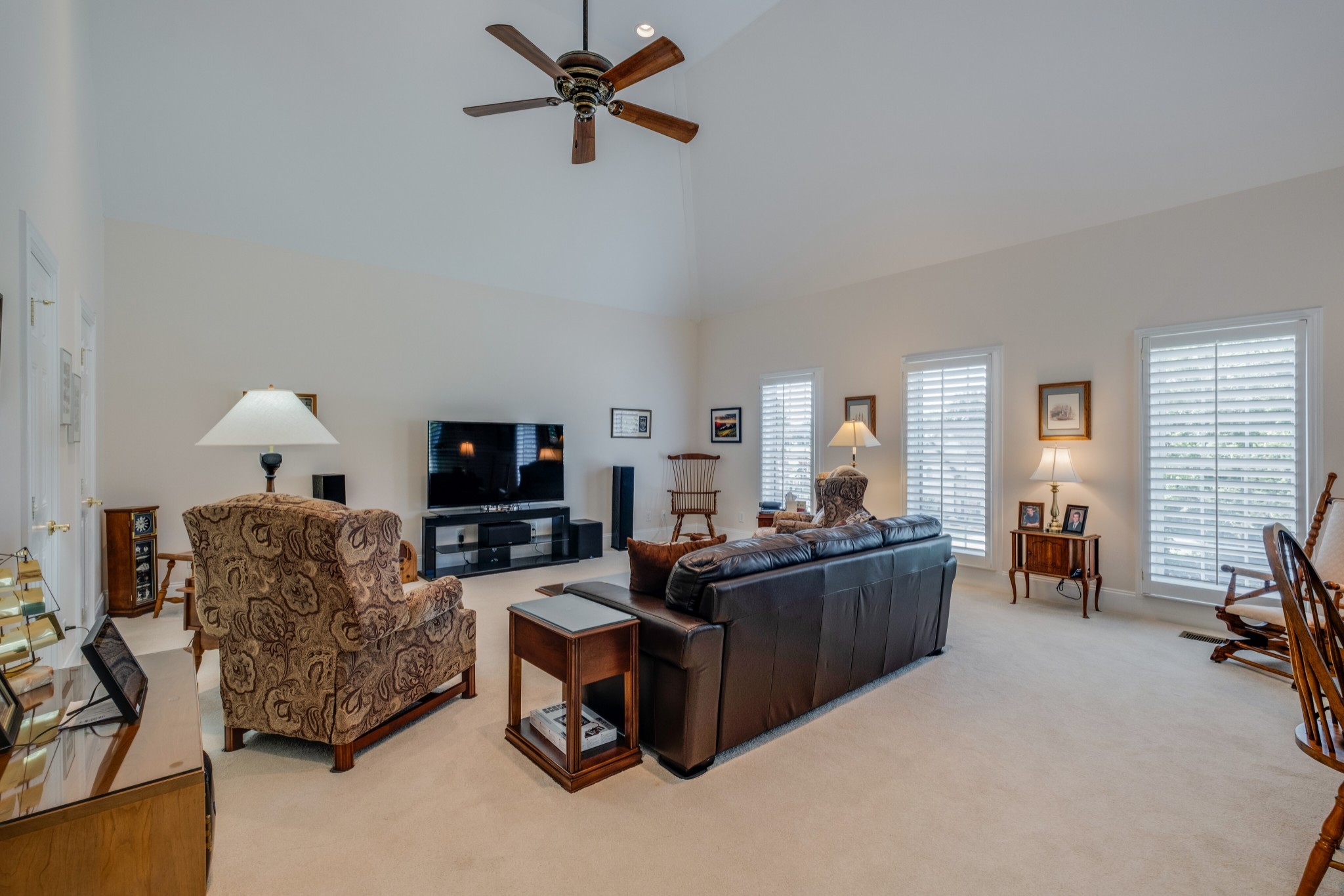 423 Ridgecrest Lane Lebanon, TN 37087 - Photo 34 of 50 a living room with furniture and a flat screen tv
