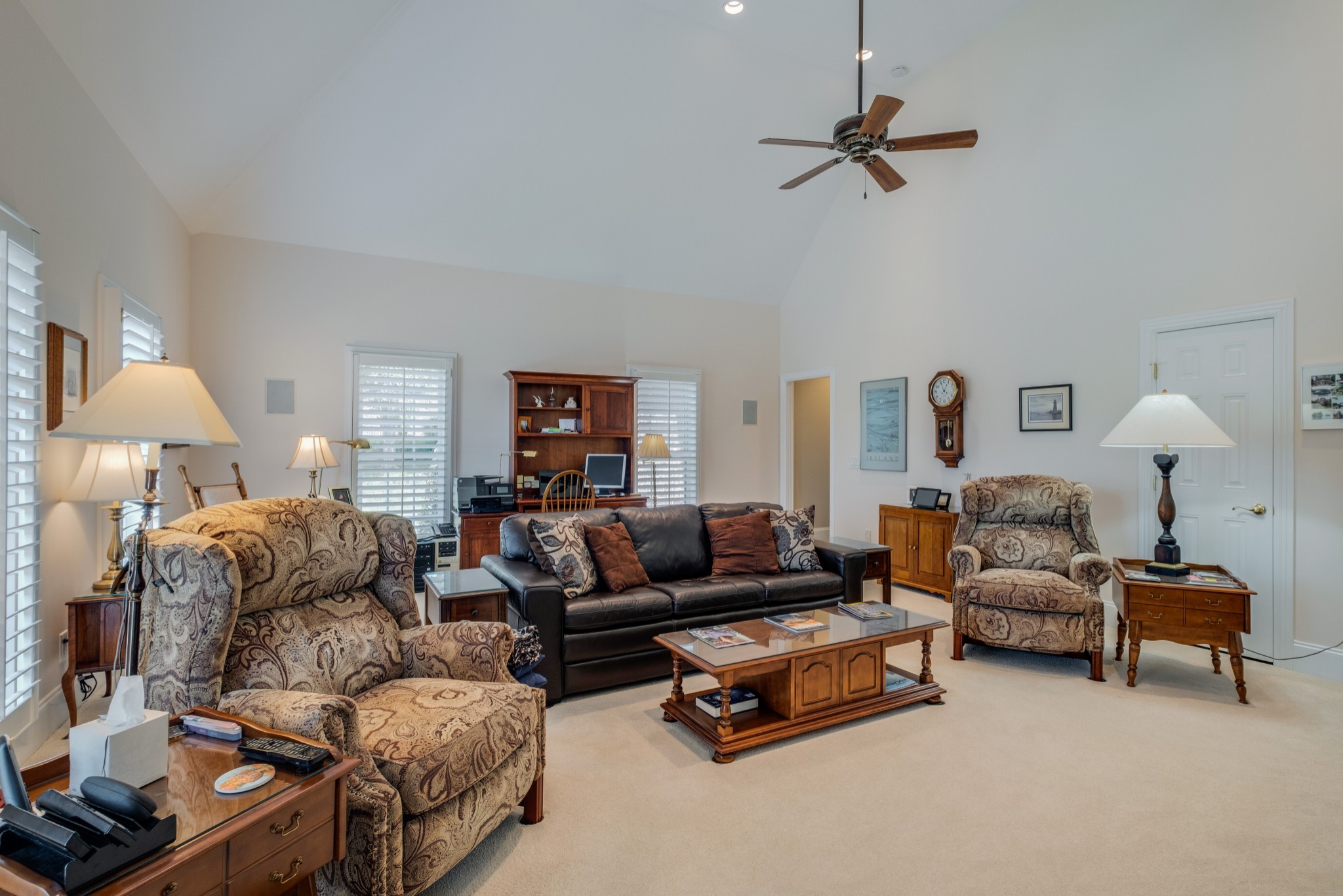 423 Ridgecrest Lane Lebanon, TN 37087 - Photo 35 of 50 a living room with furniture and a lamp