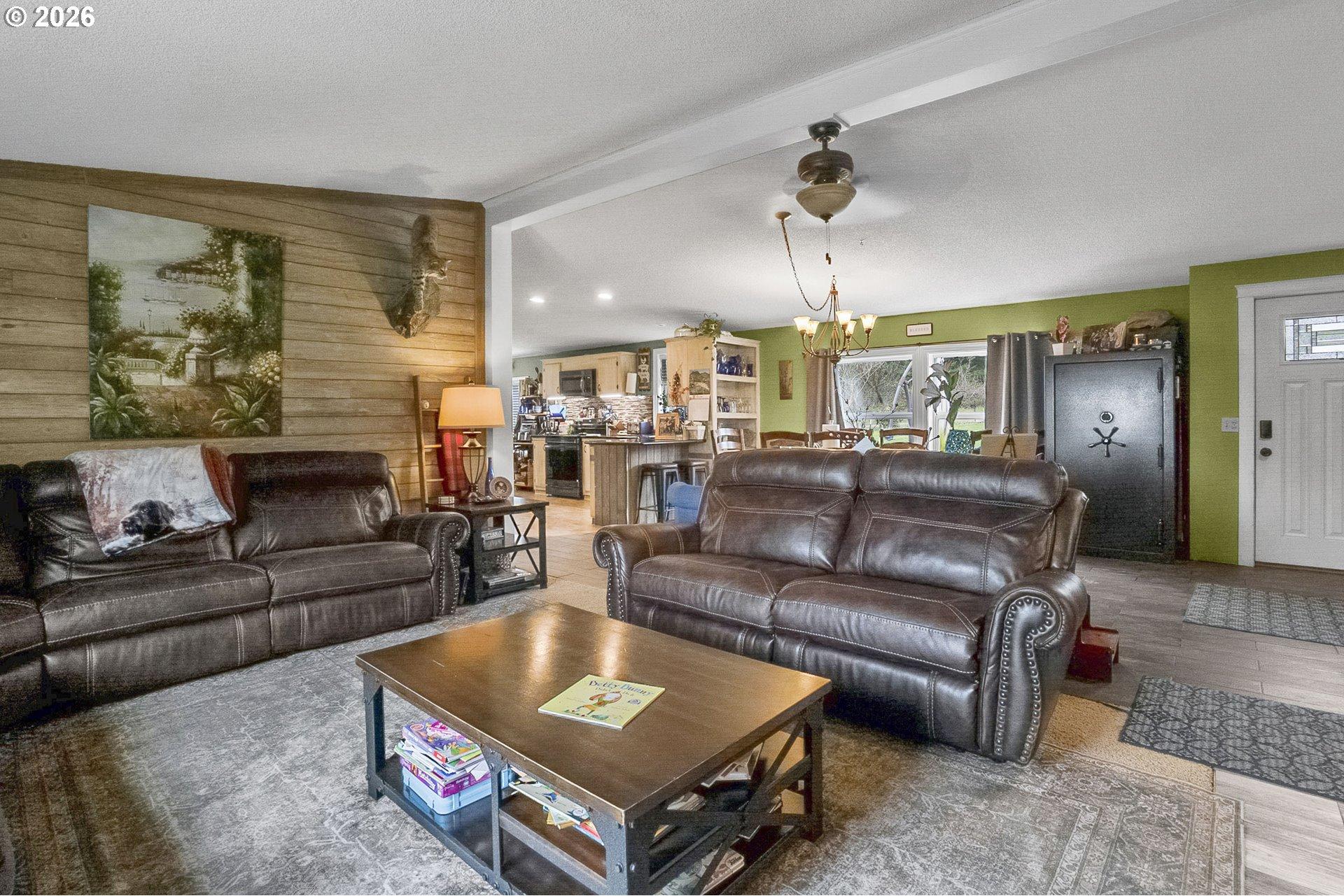 11650 Northeast Red Hills Road Dundee, OR 97115 - Photo 24 of 46 Gallery Image 24