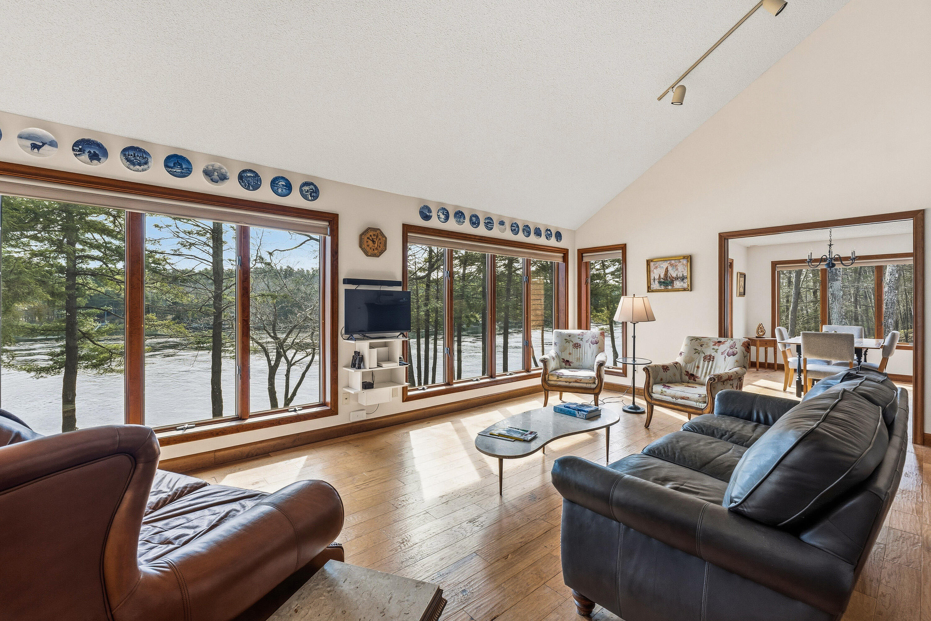 105 Cushman Point Road Wiscasset, ME 04578 - Photo 39 of 114 105 Cushman Point Rd_0152