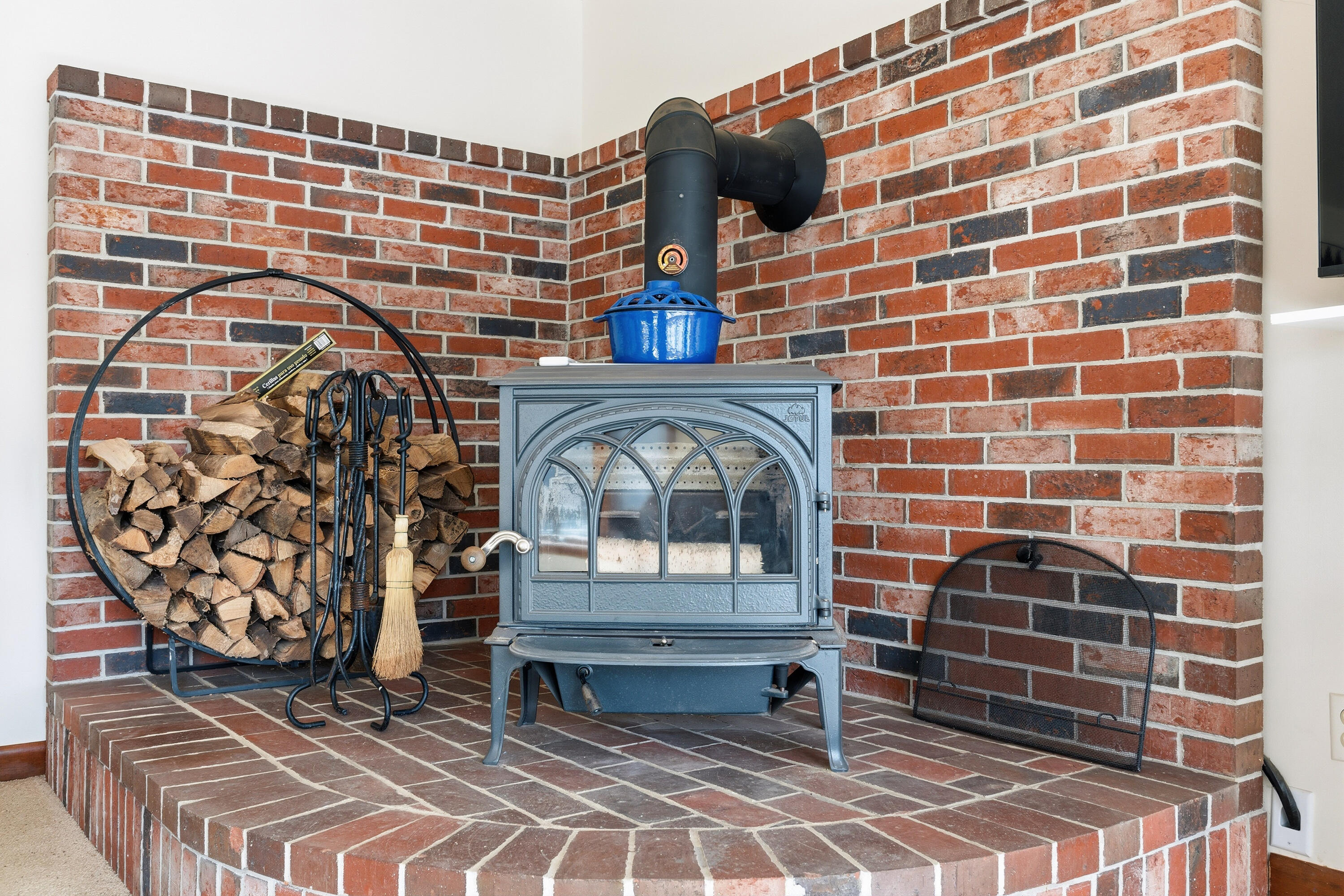 105 Cushman Point Road Wiscasset, ME 04578 - Photo 81 of 114 105 Cushman Point Rd_0202