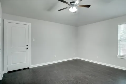 $249,500 | 3324 Willing Avenue, Fort Worth, TX 76110