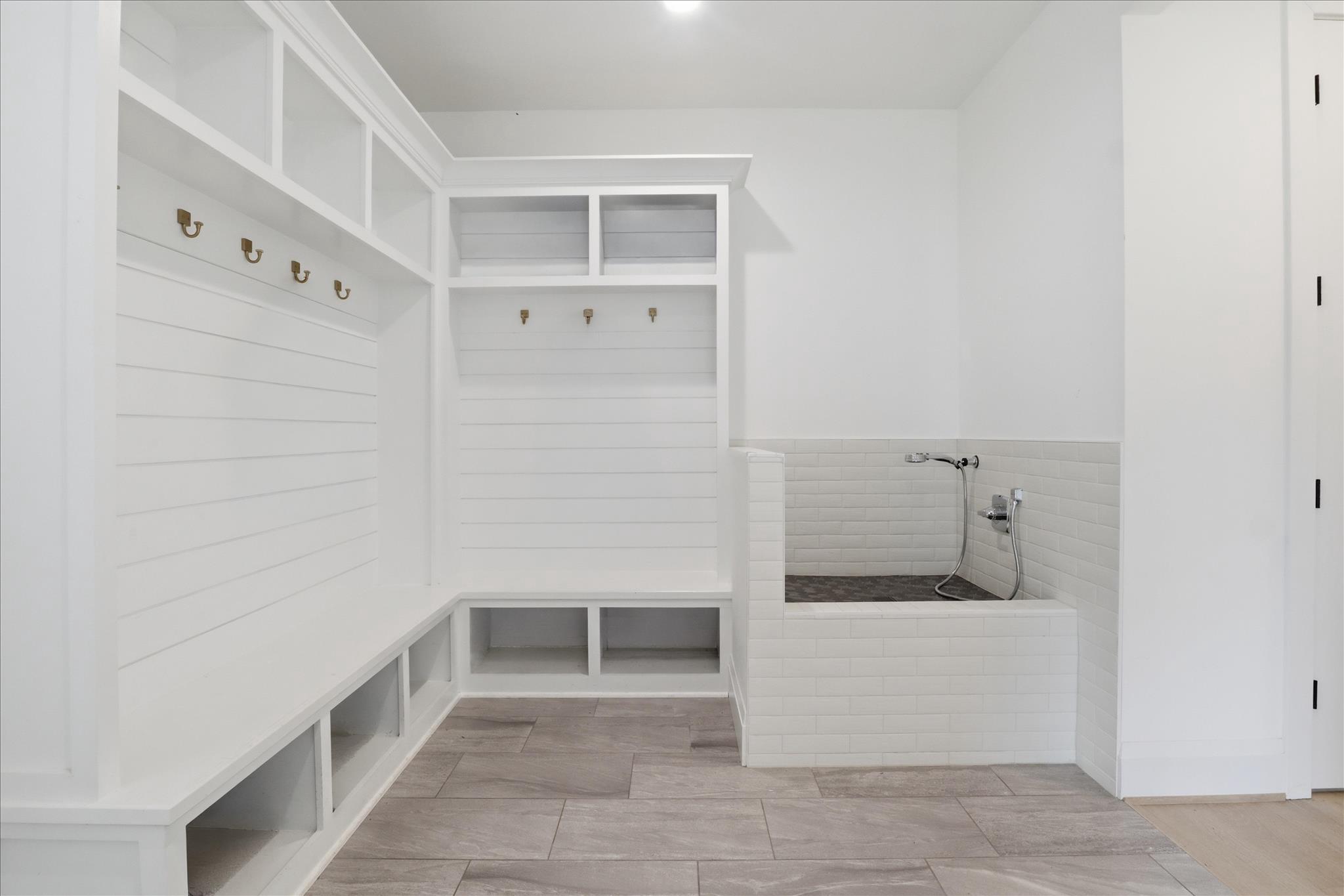 202 Branch Road Southeast Vienna, VA 22180 - Photo 13 of 59 a bathroom with a tub and shower