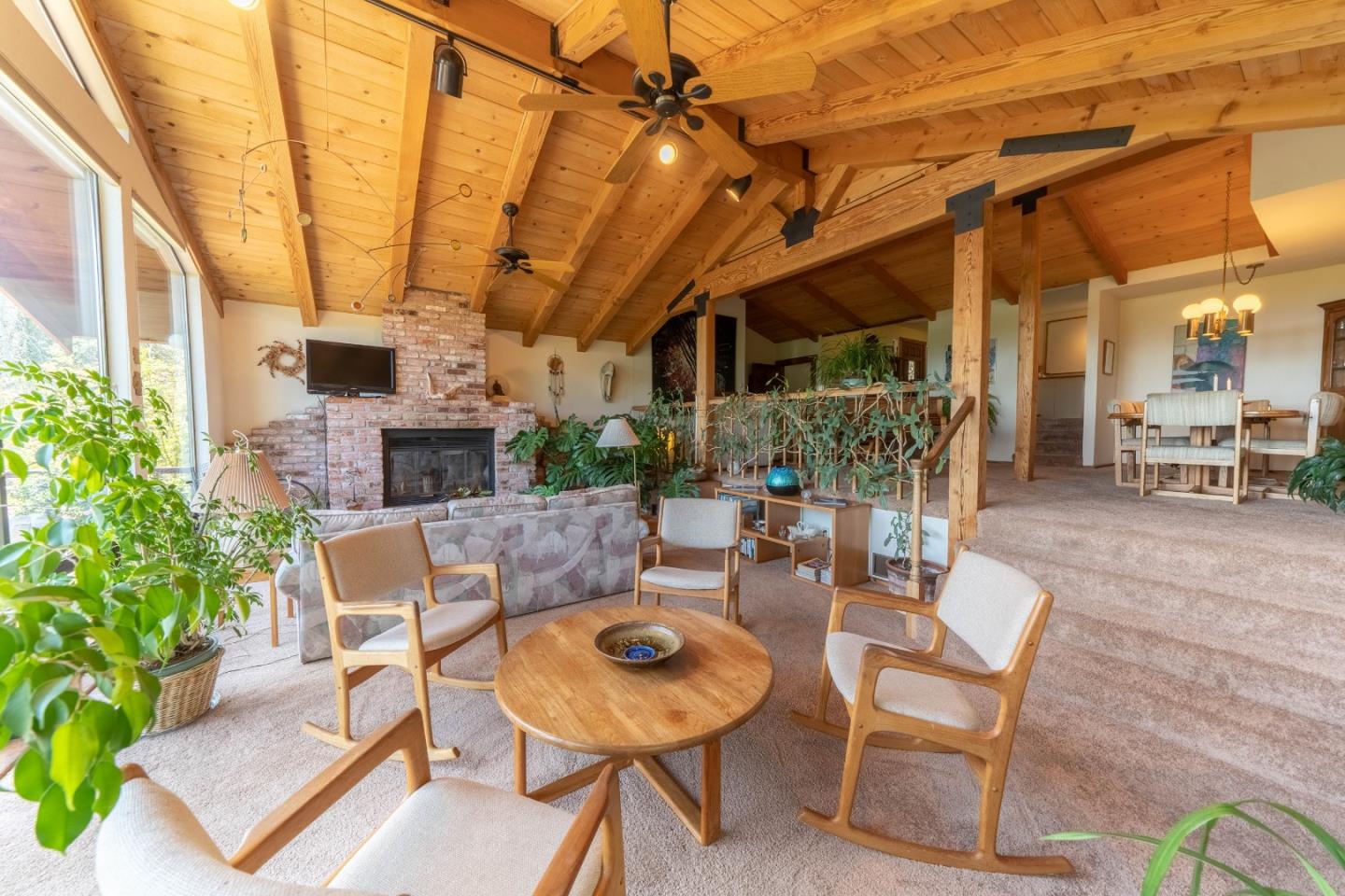 1450 Hidden Valley Road Soquel, CA 95073 - Photo 16 of 50 Gallery Image 16
