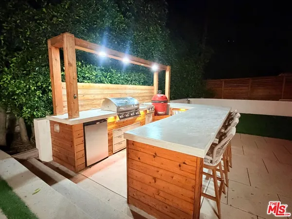 $19,000 | 10593 Kinnard Avenue, Los Angeles, CA 90024