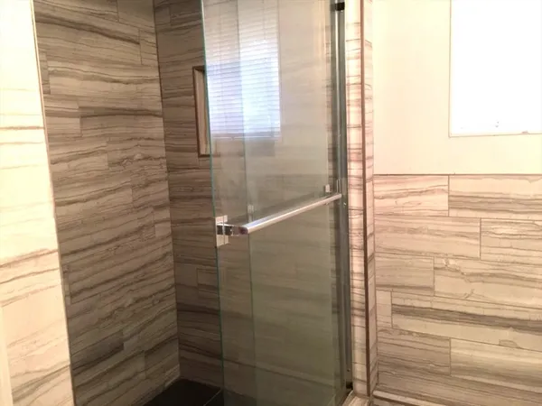 $2,200 | 11 Walnut Hill Road, Unit 1, Newton, MA 02459