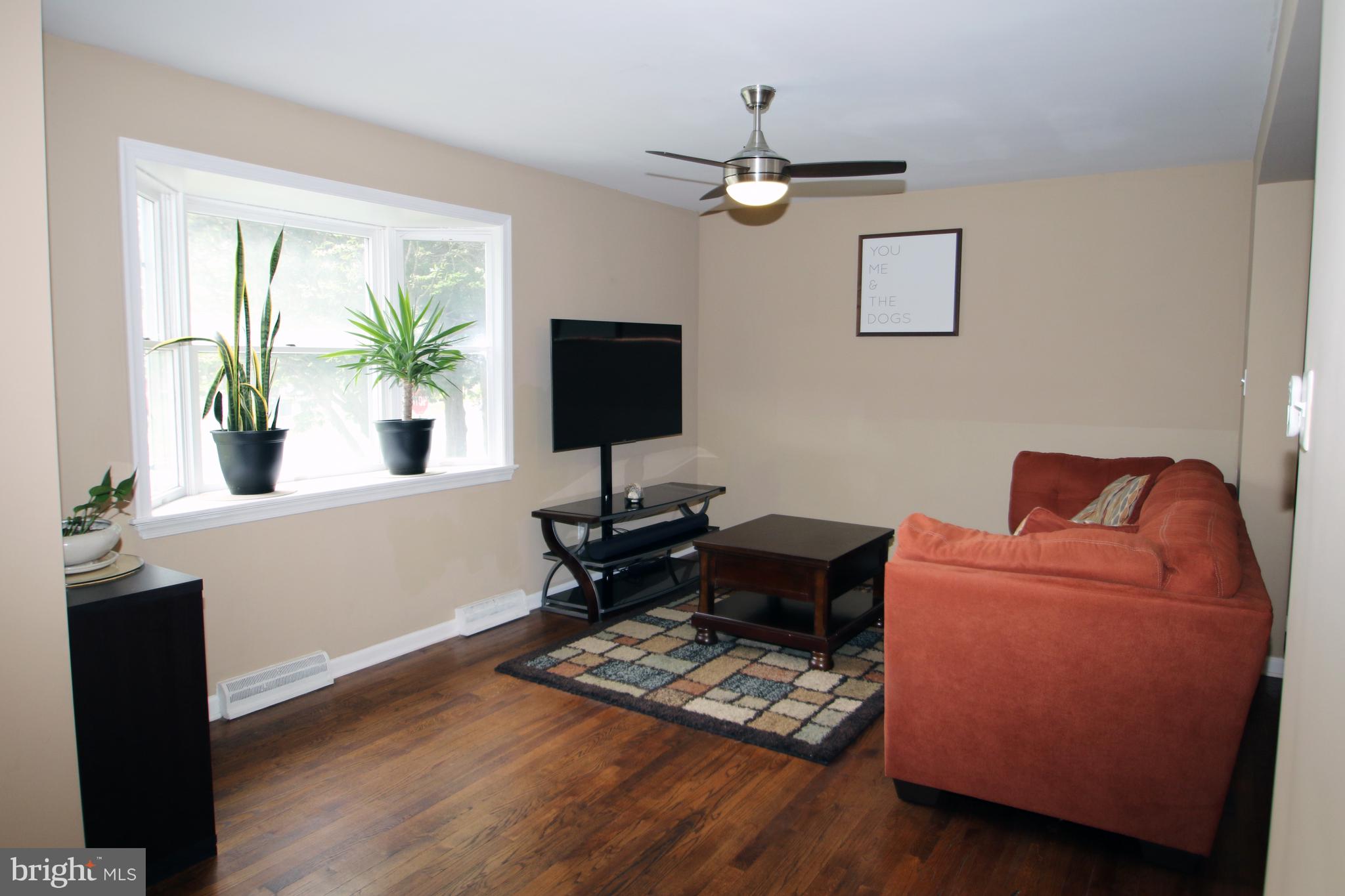 Living Room - Bay Window