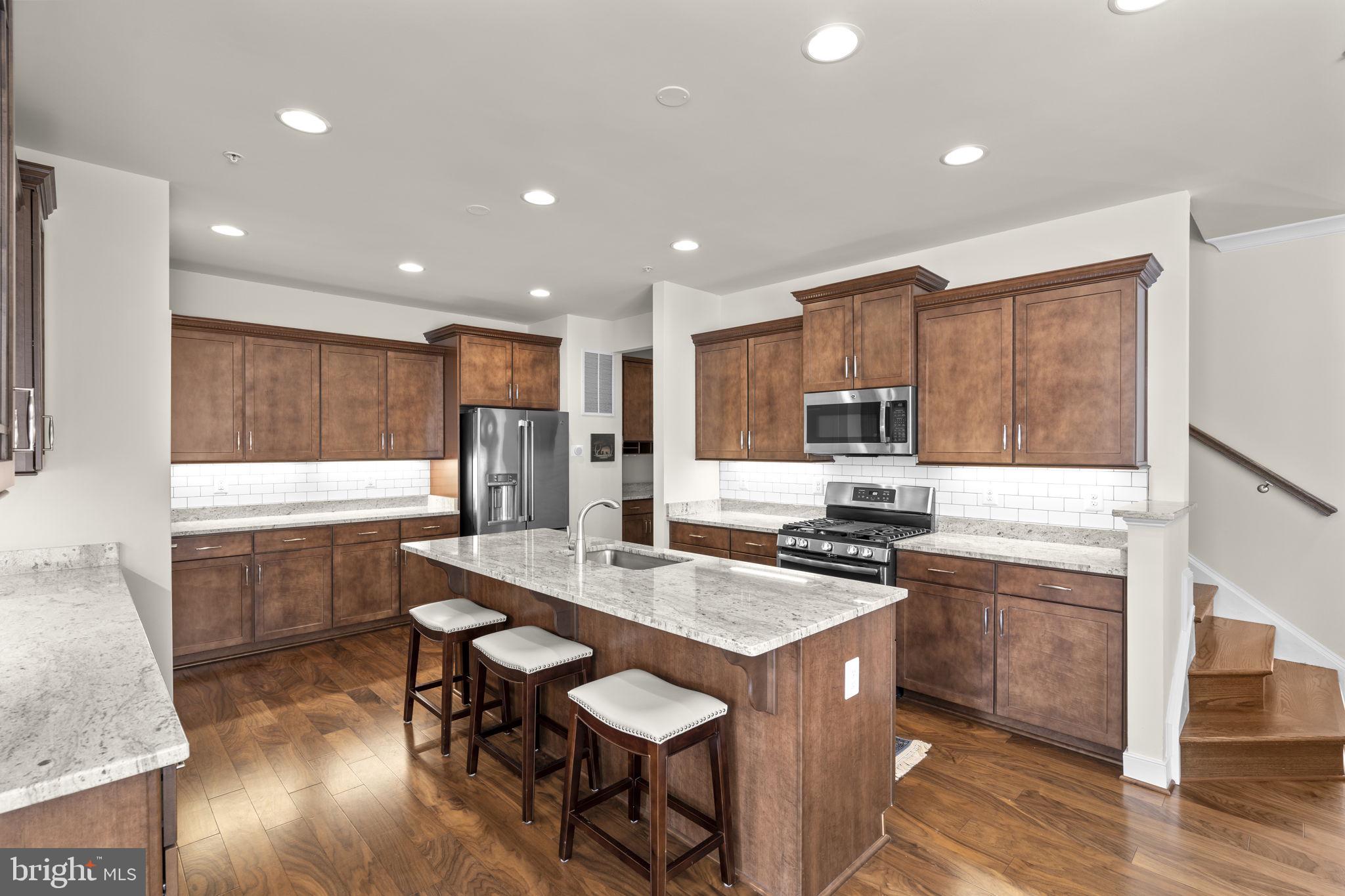 9756 Knowledge Drive Laurel, MD 20723 - Photo 14 of 59 Kitchen