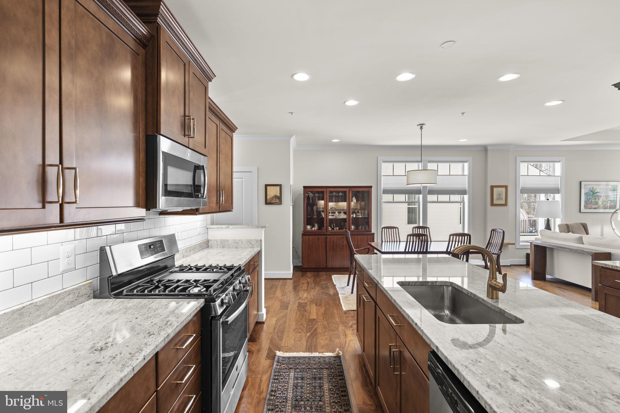 9756 Knowledge Drive Laurel, MD 20723 - Photo 17 of 59 Kitchen