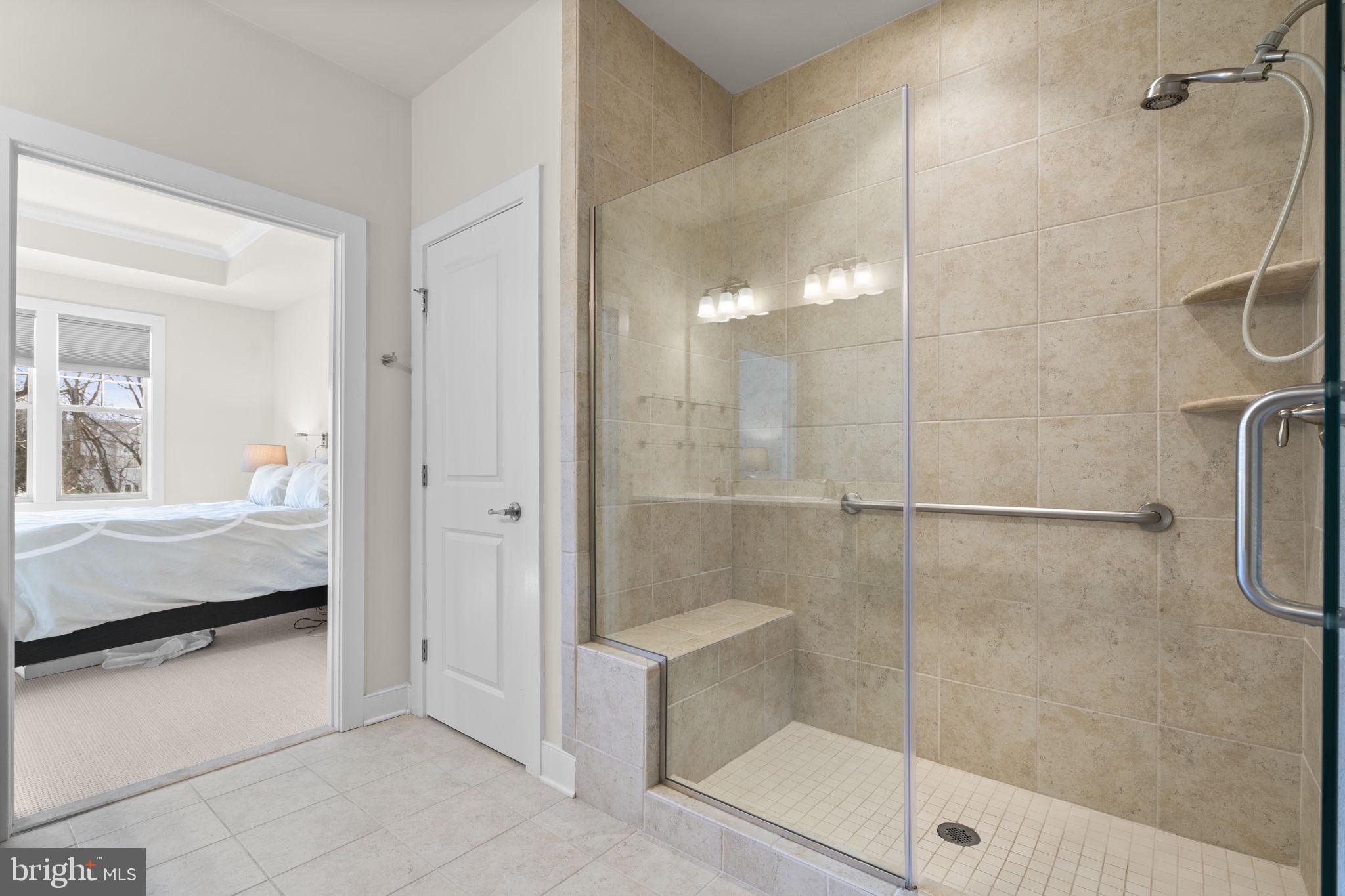 9756 Knowledge Drive Laurel, MD 20723 - Photo 27 of 59 Main Level Primary Bathroom