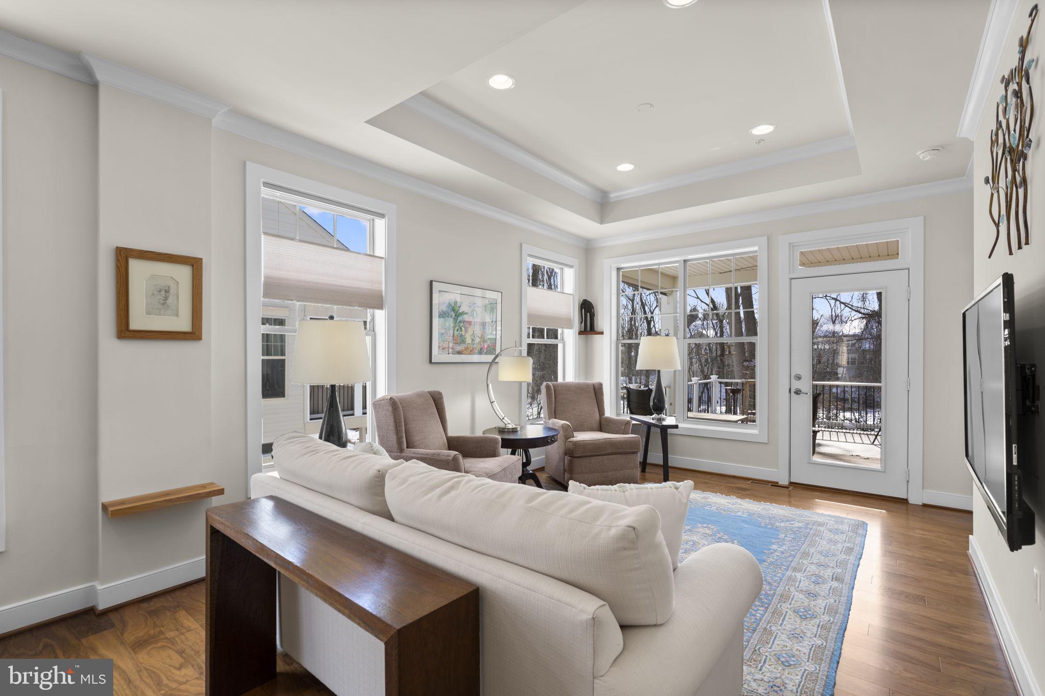 9756 Knowledge Drive Laurel, MD 20723 - Photo 7 of 59 Living Room