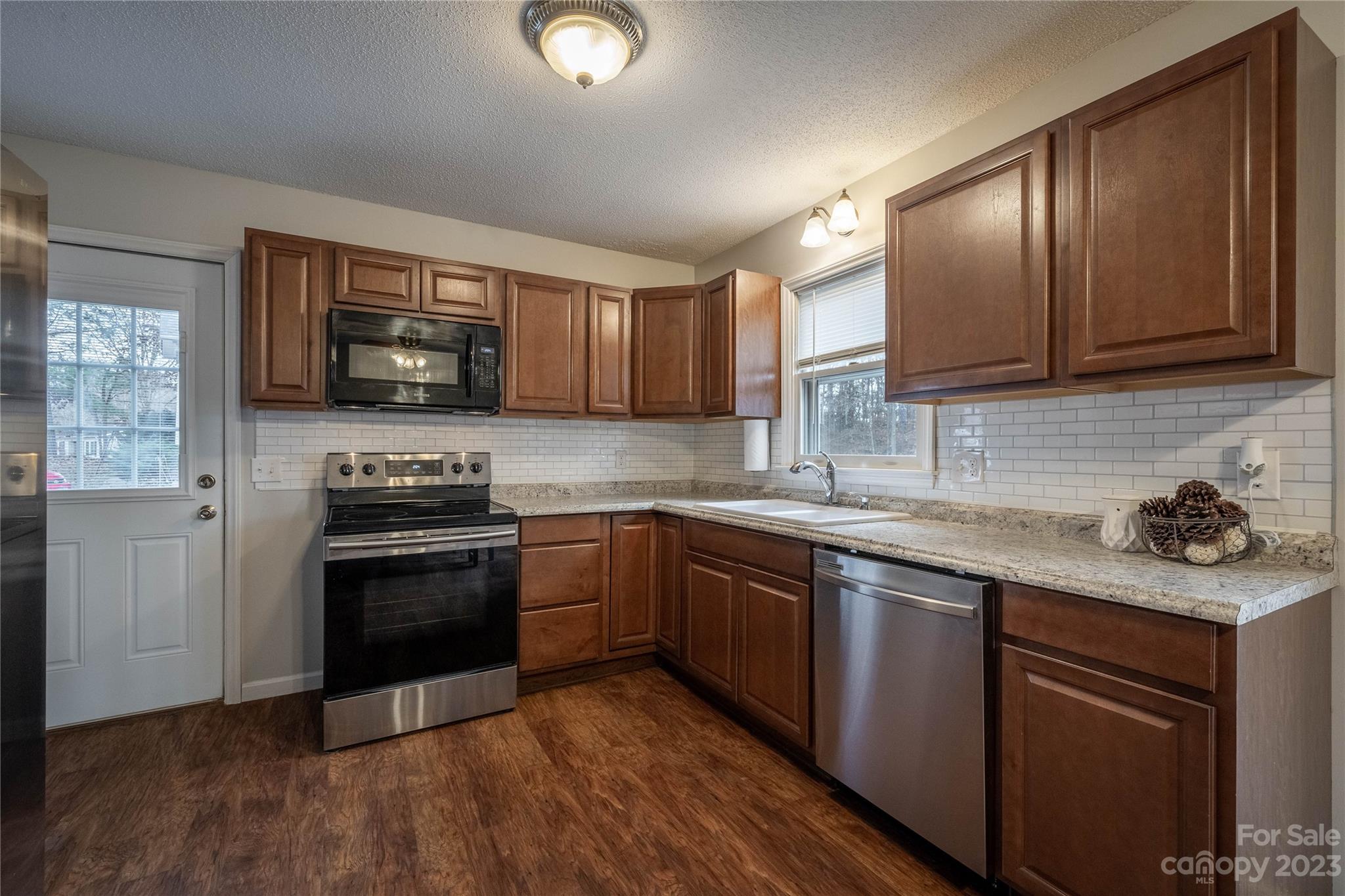2629 Tablerock Road Lenoir, NC 28645 - Photo 6 of 19 Gallery Image 6