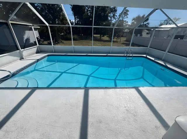 $1,995 | 2346 Lakeshore Circle, Port Charlotte, FL 33952