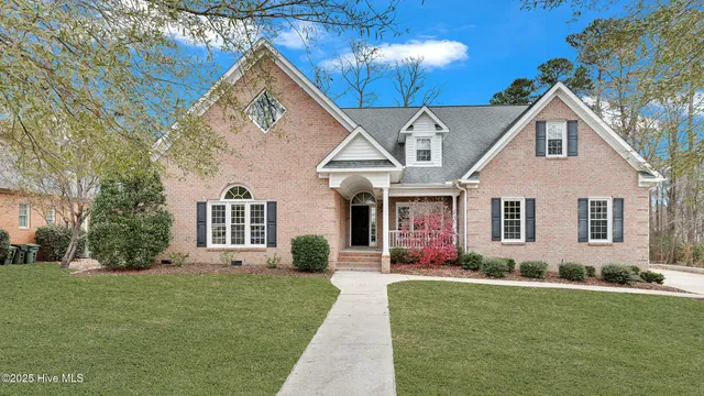 $674,900 | 2201 Bloomsbury Road, Greenville, NC 27858