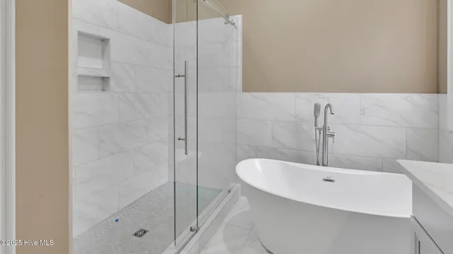 $674,900 | 2201 Bloomsbury Road, Greenville, NC 27858