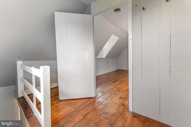 $320,000 | 210 Sophia Street, Fredericksburg, VA 22401