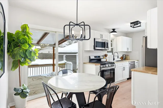 $349,900 | 4322 Fuller Avenue Southeast, Grand Rapids, MI 49508