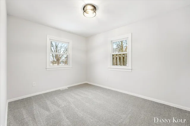 $349,900 | 4322 Fuller Avenue Southeast, Grand Rapids, MI 49508