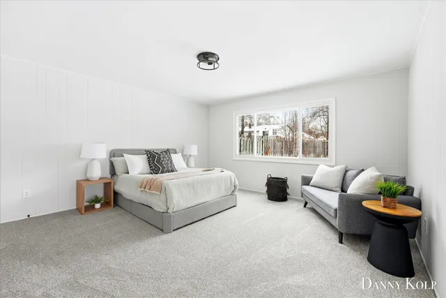 $349,900 | 4322 Fuller Avenue Southeast, Grand Rapids, MI 49508