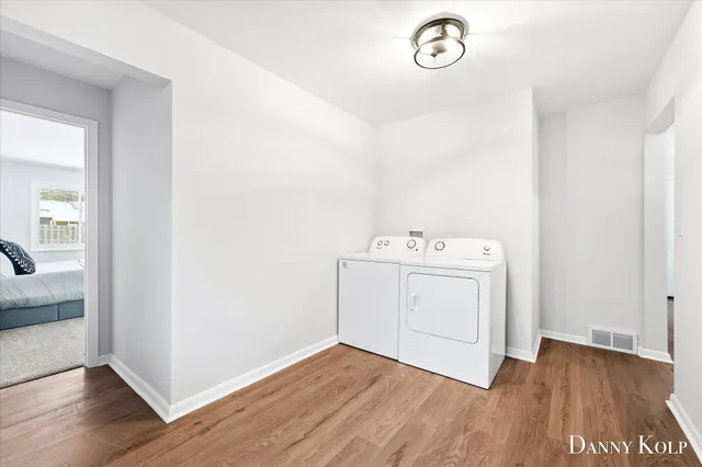 $349,900 | 4322 Fuller Avenue Southeast, Grand Rapids, MI 49508