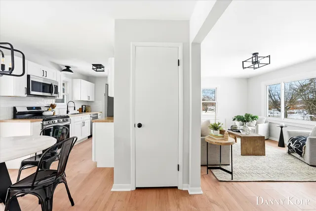 $349,900 | 4322 Fuller Avenue Southeast, Grand Rapids, MI 49508