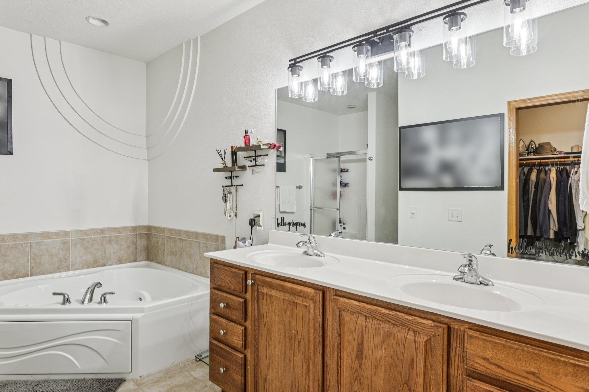 W11574 Island View Court Lodi, WI 53555 - Photo 13 of 19