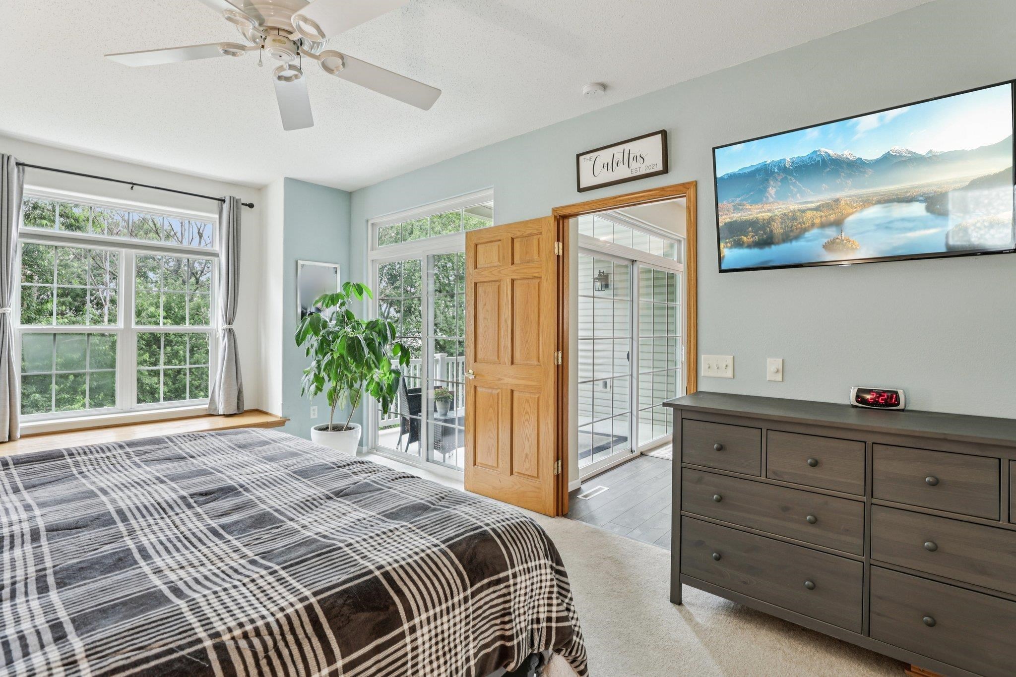 W11574 Island View Court Lodi, WI 53555 - Photo 10 of 19