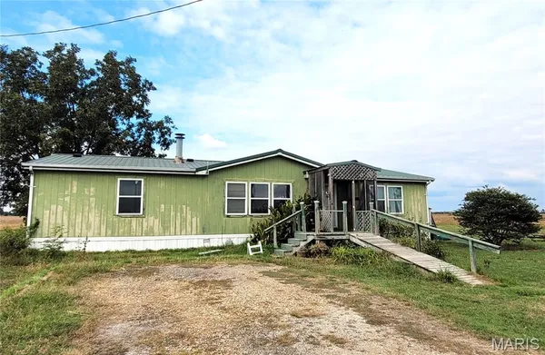$48,000 | 1233 County Highway, Portageville, MO 63873