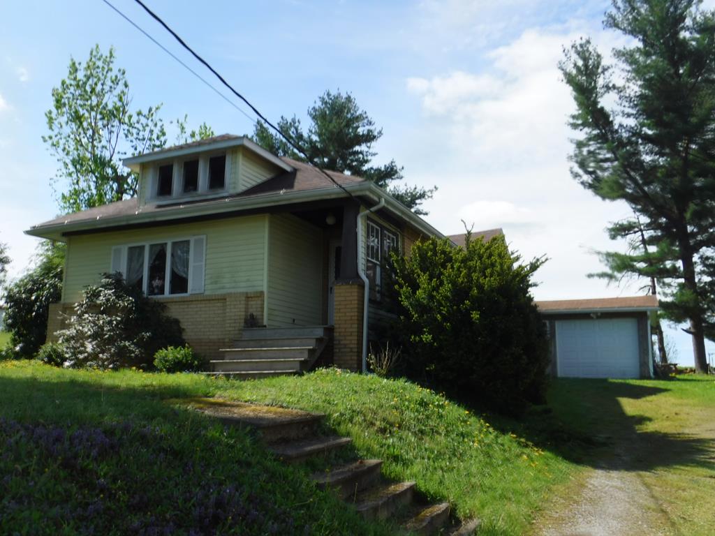 213 Meadow Road Seneca, PA 16346 - Photo 1 of 22 Gallery Image 1